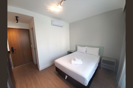 Quarto de kitnet/studio para alugar com 1 quarto, 24m² em Consolação, São Paulo