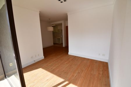 Sala de apartamento para alugar com 1 quarto, 57m² em Cambuí, Campinas