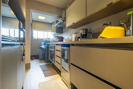 Apartamento à venda com 93m², 3 quartos e 2 vagasCozinha