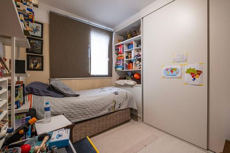 Apartamento à venda com 93m², 3 quartos e 2 vagasQuarto 2