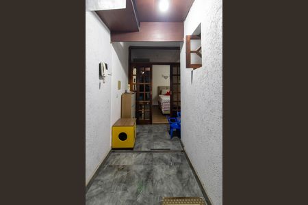 Casa à venda com 125m², 2 quartos e 2 vagas Casa à venda com 125m², 2 quartos e 2 vagasCorredor
