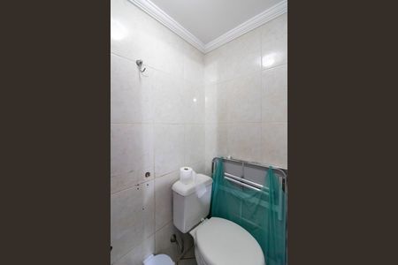Casa à venda com 125m², 2 quartos e 2 vagas Casa à venda com 125m², 2 quartos e 2 vagasBanheiro de Serviço