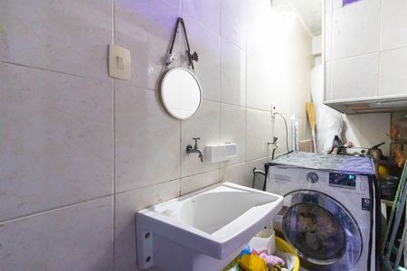 Casa à venda com 125m², 2 quartos e 2 vagas Casa à venda com 125m², 2 quartos e 2 vagasArea de Serviço