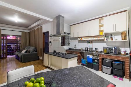 Casa à venda com 125m², 2 quartos e 2 vagas Casa à venda com 125m², 2 quartos e 2 vagasCozinha