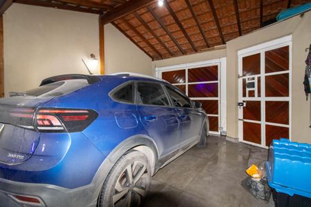 Casa à venda com 125m², 2 quartos e 2 vagas Casa à venda com 125m², 2 quartos e 2 vagasGaragem