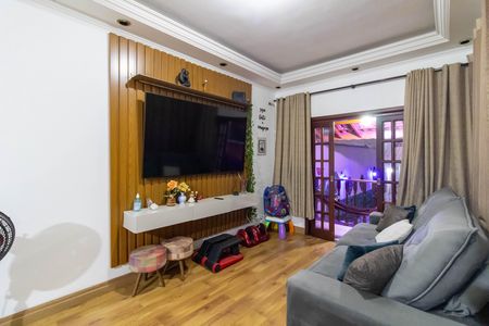 Casa à venda com 125m², 2 quartos e 2 vagas Casa à venda com 125m², 2 quartos e 2 vagasSala