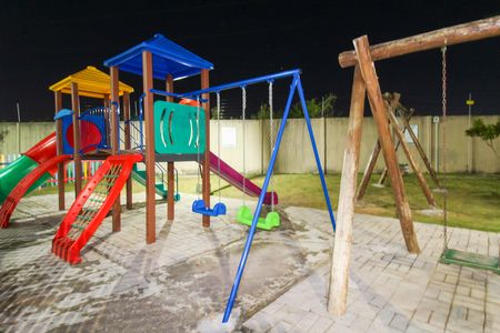 Apartamento para alugar com 42m², 2 quartos e 1 vaga Apartamento para alugar com 42m², 2 quartos e 1 vagaÁrea comum - Playground