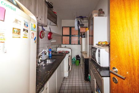 Apartamento à venda com 54m², 2 quartos e 1 vagaCozinha e Área de Serviço