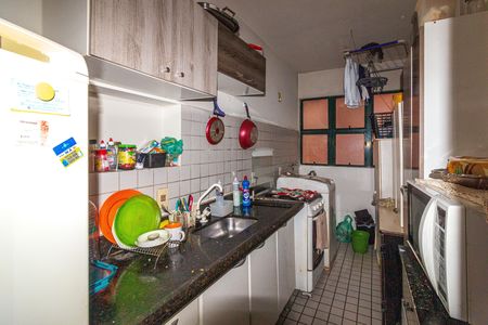 Apartamento à venda com 54m², 2 quartos e 1 vagaCozinha e Área de Serviço