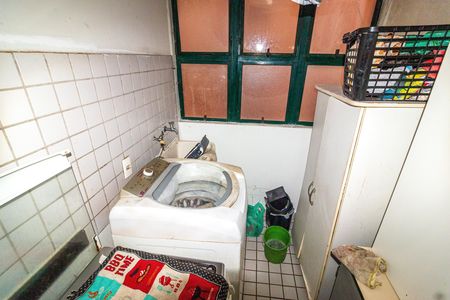 Apartamento à venda com 54m², 2 quartos e 1 vagaCozinha e Área de Serviço