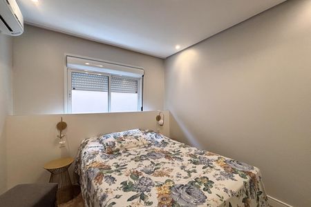 Casa de condomínio à venda com 240m², 3 quartos e 3 vagas Casa de condomínio à venda com 240m², 3 quartos e 3 vagasQuarto 3