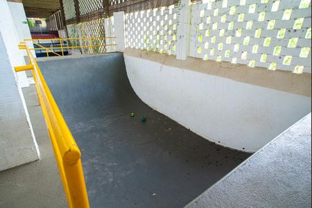 Apartamento à venda com 220m², 3 quartos e 3 vagas Apartamento à venda com 220m², 3 quartos e 3 vagasÁrea comum - Pista de Skate