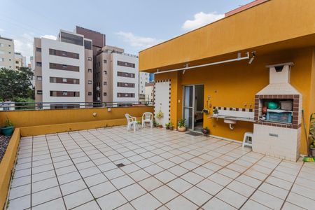 Apartamento à venda com 170m², 4 quartos e 2 vagas Apartamento à venda com 170m², 4 quartos e 2 vagasCobertura