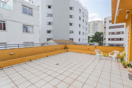 Apartamento à venda com 170m², 4 quartos e 2 vagas Apartamento à venda com 170m², 4 quartos e 2 vagasCobertura