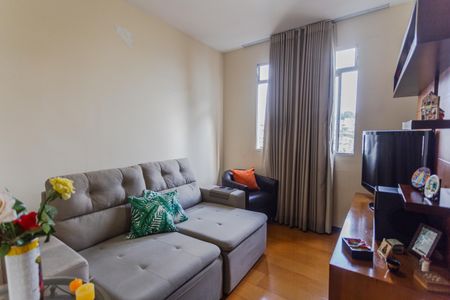 Apartamento à venda com 170m², 4 quartos e 2 vagas Apartamento à venda com 170m², 4 quartos e 2 vagasQuarto 3