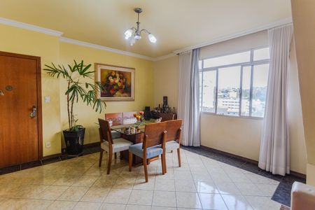 Sala 1 de apartamento à venda com 4 quartos, 170m² em Pirajá, Belo Horizonte