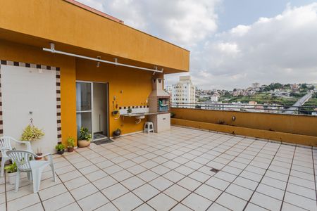 Apartamento à venda com 170m², 4 quartos e 2 vagas Apartamento à venda com 170m², 4 quartos e 2 vagasCobertura