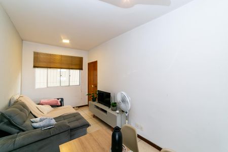 Sala de apartamento à venda com 2 quartos, 50m² em Colégio Batista, Belo Horizonte
