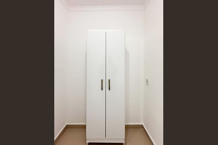 Apartamento para alugar com 70m², 2 quartos e sem vagaEscritório