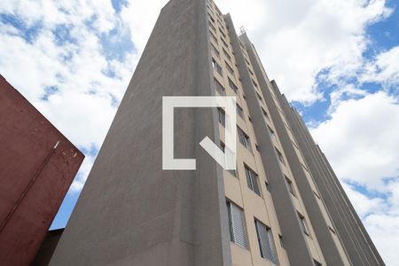 Apartamento para alugar com 70m², 2 quartos e sem vagaFachada