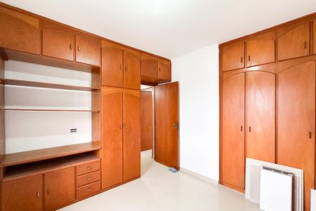 Apartamento para alugar com 70m², 2 quartos e sem vagaQuarto 2