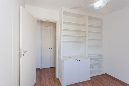 Apartamento à venda com 70m², 2 quartos e 1 vaga Apartamento à venda com 70m², 2 quartos e 1 vagaQuarto