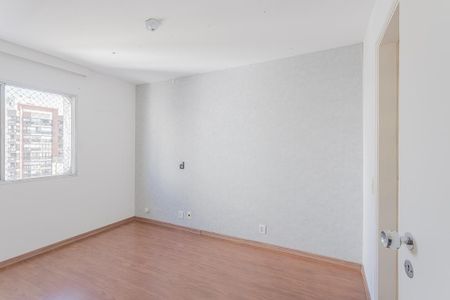Apartamento à venda com 70m², 2 quartos e 1 vaga Apartamento à venda com 70m², 2 quartos e 1 vagaSuíte
