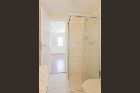 Apartamento à venda com 70m², 2 quartos e 1 vaga Apartamento à venda com 70m², 2 quartos e 1 vagaBanheiro da Suíte