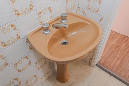 Apartamento à venda com 70m², 2 quartos e 1 vaga Apartamento à venda com 70m², 2 quartos e 1 vagaBanheiro
