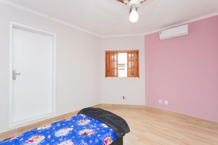 Casa à venda com 253m², 3 quartos e 4 vagas Casa à venda com 253m², 3 quartos e 4 vagasQuarto 2