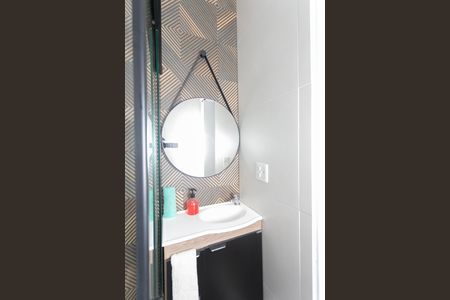 Casa à venda com 253m², 3 quartos e 4 vagas Casa à venda com 253m², 3 quartos e 4 vagasBanheiro da Suíte