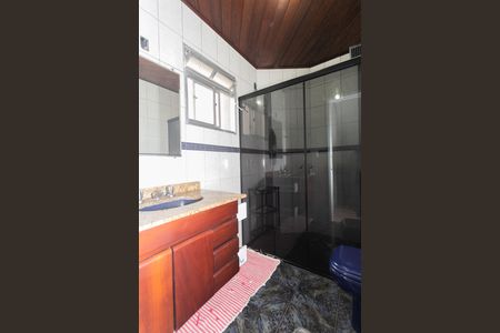 Casa à venda com 253m², 3 quartos e 4 vagas Casa à venda com 253m², 3 quartos e 4 vagasBanheiro 2