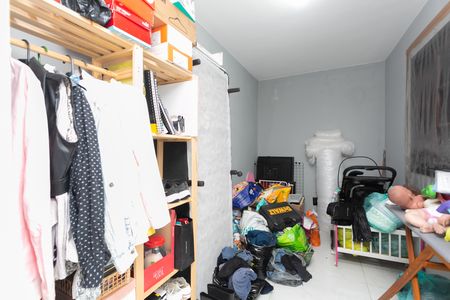 Casa à venda com 253m², 3 quartos e 4 vagas Casa à venda com 253m², 3 quartos e 4 vagasCloset do Quarto 2
