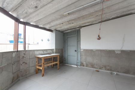 Casa à venda com 253m², 3 quartos e 4 vagas Casa à venda com 253m², 3 quartos e 4 vagasTerraço
