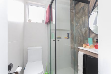 Casa à venda com 253m², 3 quartos e 4 vagas Casa à venda com 253m², 3 quartos e 4 vagasBanheiro da Suíte