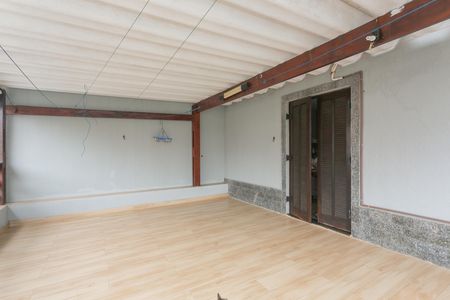 Casa à venda com 253m², 3 quartos e 4 vagas Casa à venda com 253m², 3 quartos e 4 vagasVaranda do Quarto 1