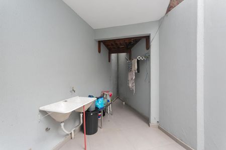 Casa à venda com 253m², 3 quartos e 4 vagas Casa à venda com 253m², 3 quartos e 4 vagasÁrea de Serviço