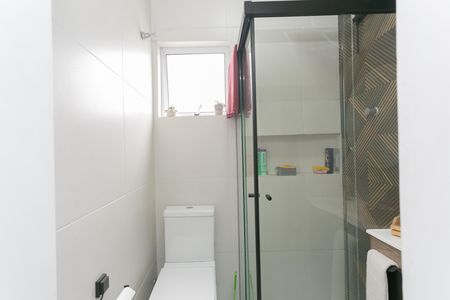 Casa à venda com 253m², 3 quartos e 4 vagas Casa à venda com 253m², 3 quartos e 4 vagasBanheiro da Suíte