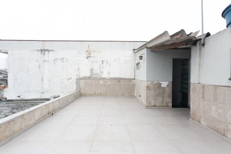 Casa à venda com 253m², 3 quartos e 4 vagas Casa à venda com 253m², 3 quartos e 4 vagasTerraço