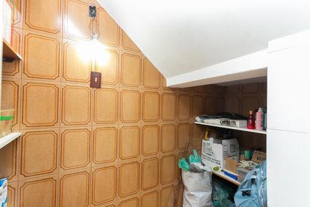 Casa à venda com 253m², 3 quartos e 4 vagas Casa à venda com 253m², 3 quartos e 4 vagasDespensa