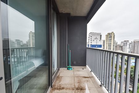 Studio para alugar com 24m², 1 quarto e sem vaga Studio para alugar com 24m², 1 quarto e sem vagaVaranda
