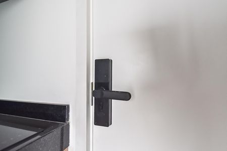 Studio para alugar com 24m², 1 quarto e sem vaga Studio para alugar com 24m², 1 quarto e sem vagaFechadura