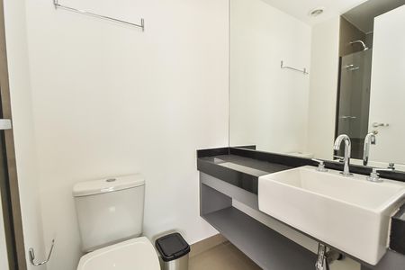 Studio para alugar com 24m², 1 quarto e sem vaga Studio para alugar com 24m², 1 quarto e sem vagaBanheiro