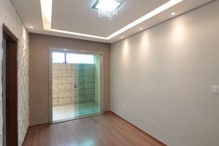 Sala de apartamento para alugar com 3 quartos, 122m² em Santa Terezinha, Belo Horizonte