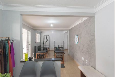 Casa para alugar com 90m², 2 quartos e 1 vaga Casa para alugar com 90m², 2 quartos e 1 vagaSala