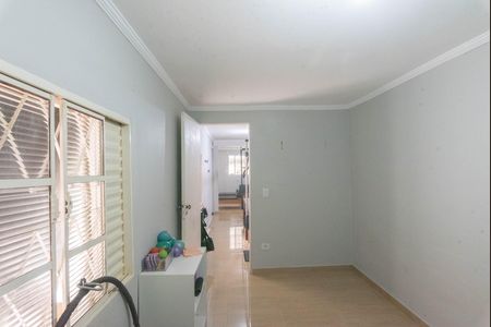 Casa para alugar com 90m², 2 quartos e 1 vaga Casa para alugar com 90m², 2 quartos e 1 vagaQuarto