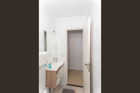 Casa para alugar com 90m², 2 quartos e 1 vaga Casa para alugar com 90m², 2 quartos e 1 vagaBanheiro