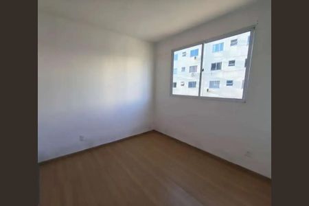 Quarto de apartamento à venda com 1 quarto, 45m² em Restinga, Porto Alegre