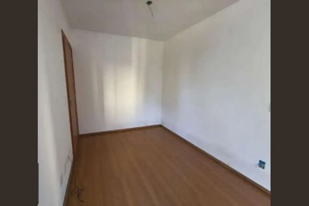 Quarto de apartamento à venda com 1 quarto, 45m² em Restinga, Porto Alegre