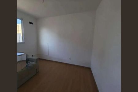 Quarto de apartamento à venda com 1 quarto, 45m² em Restinga, Porto Alegre